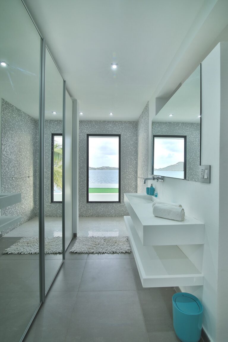 10351_The_Reef_Bathroom_3